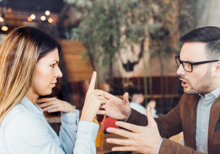 Las características de una persona condescendiente: ¿Qué rasgos la definen?